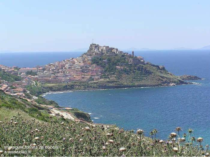 Vittoria Paradise It Castelsardo Sardegna Exterior foto